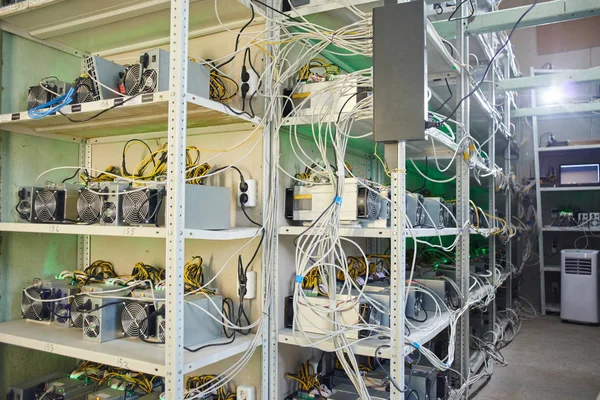 Bitcoin cryptocurrency araştırma grubu raf depolama 