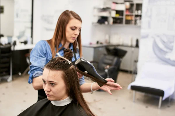 Professional Hairdresser Process Drying Clients Hair Hairdryer Barber — Stock Photo, Image