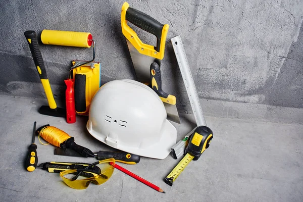 Conjunto Herramientas Construcción Sobre Fondo Pared Negro — Foto de Stock