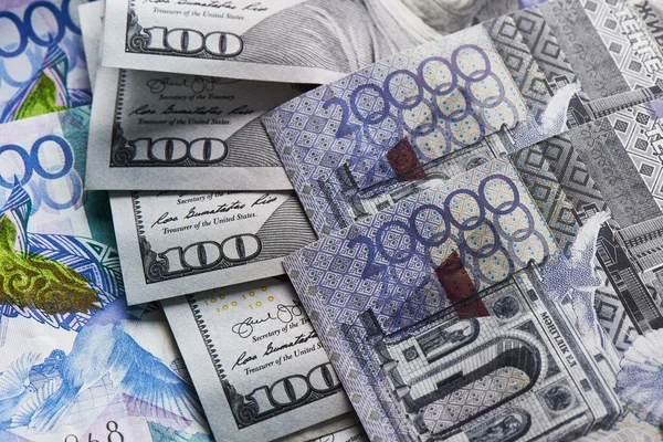 Dólares Tenge Dinero Americano Kazajo Acercan — Foto de Stock