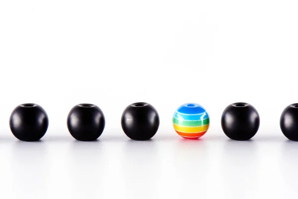 Holebi Concept Veel Zwarte Ballen Een Geschilderd Kleuren Van Regenboog — Stockfoto