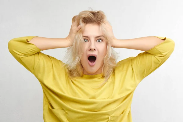 Woman Horror Holds Head Hands Screams Fear Anger Surprise Isolated — Stock Photo, Image