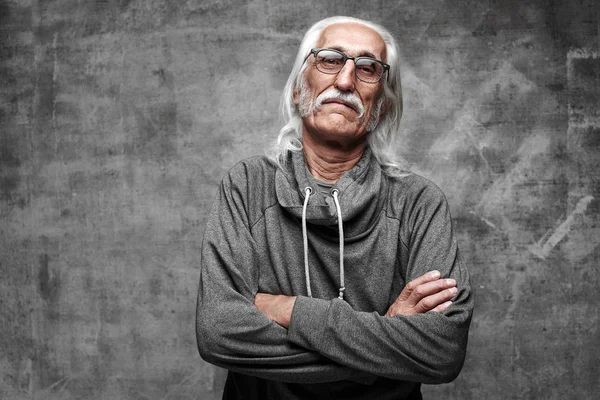 Old Caucasian Gray Haired Cool Grandfather Glasses Incredulously Looks Camera — Stock Photo, Image