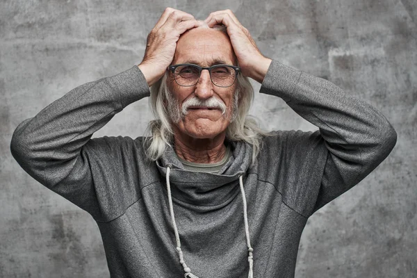Old Gray Haired Caucasian Grandfather Glasses Holds Head Grimace Pain — Stock Photo, Image