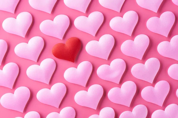 Corazón Rojo Fondo Muchos Corazones Rosados Concepto San Valentín Amor — Foto de Stock