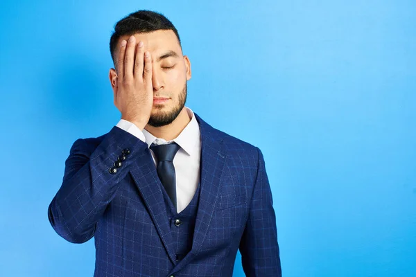 Kazakh Asian Businessman Blue Suit Tie Makes Face Palm Gesture — ストック写真