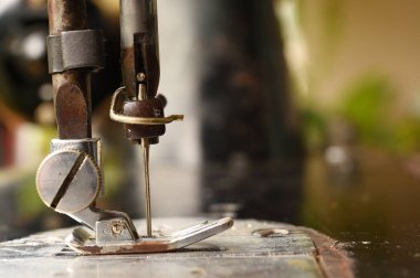 Arka plan için vintage dikiş makinesi, yakın çekim