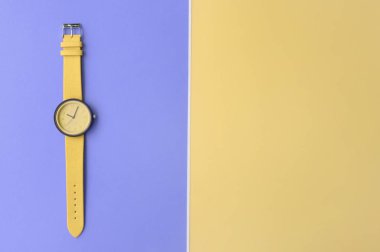 arka plan için sarı Kol saatı yakın çekim