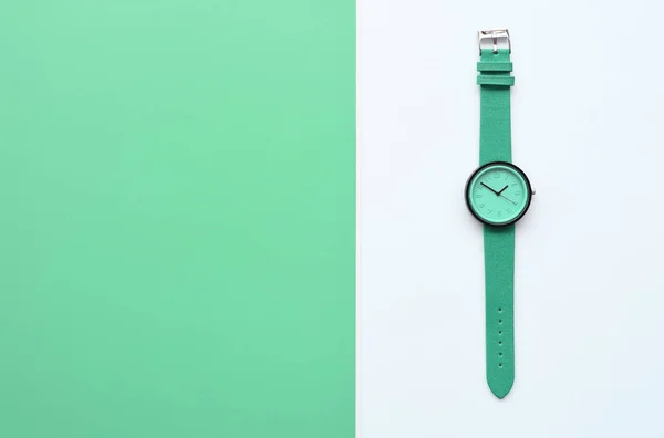 Primer Plano Los Relojes Pulsera Verdes Para Fondo —  Fotos de Stock