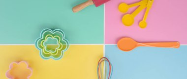 Arkaplan için mutfak gereçlerini ve yemek pişirme konseptini kapat