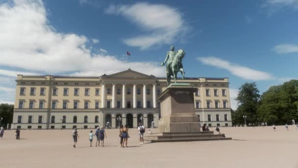 Pałac Królewski Oslo Norwegia Pałac Królewski Oslo Norwegia — Wideo stockowe