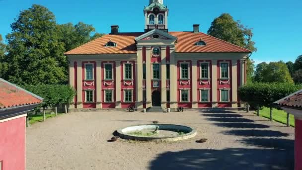 玛丽达尔城堡始建于1666年的瑞典 它是著名科学家Eva Ekeblad从1740年到1786年的家 玛丽德尔被算作是维斯特格兰德最好的城堡之一 — 图库视频影像