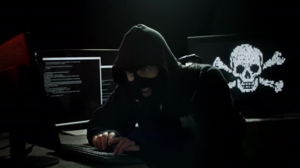 Hacker Ini Bisa Saja Mencuri Informasi Pribadi Dokumen Pemerintah Hasil — Stok Video