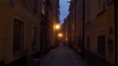 Old Town Stockholm İsveç, klasik antik arketürüne sahip güzel bir yerdir. Dar sokaklar şehre yayılmış durumda..