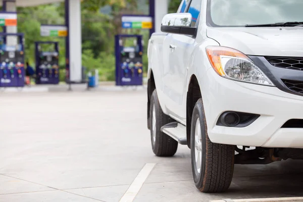 Close up fuel vehicle truck car in gas fuel station. — Fotografia de Stock