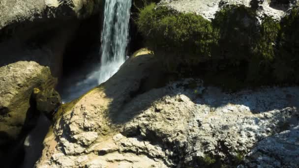 Beautiful Falls Mountain Rocks Picturesque Landscape Wild Nature Caucasus — Stock Video