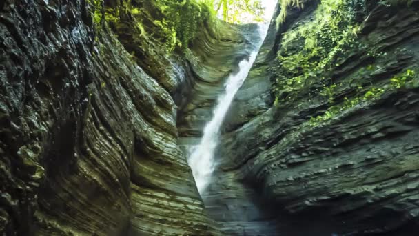 Красивые Водопады Горах Дикая Природа Северного Кавказа — стоковое видео