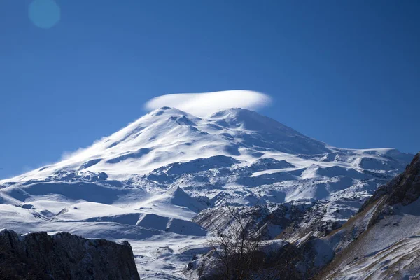 Mont Elbrus Belle Vue Sur Les Sommets Enneigés Caucase Nord — Photo