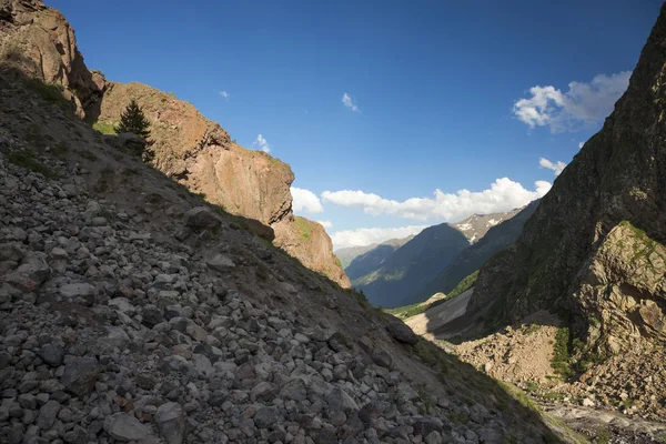 Berge Und Die Natur Des Nordkaukasus Der Blaue Himmel Über — Stockfoto
