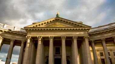 Kazan Katedrali. Mimari ve St. Petersburg manzarası