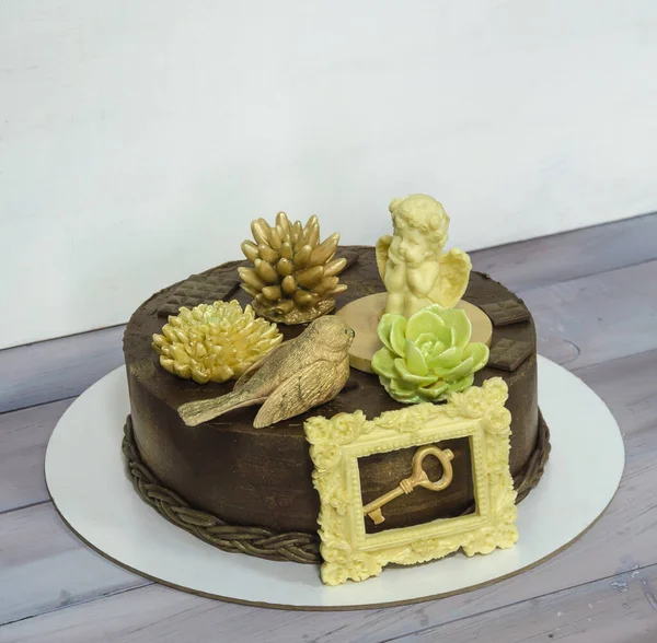 Gorgeous Extra Chocolate Cake Succulents Angel — Stock Photo, Image