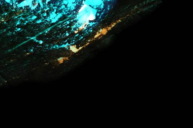 Soyut mürekkep arkaplanı. Mermer tarzı. Beyaz kağıda siyah boya dokusu. Ağ ve oyun tasarımı için duvar kağıdı. Grunge çamur sanatı. Kalem suyunun makro resmi. Koyu Smear