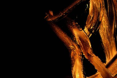 Soyut mürekkep arkaplanı. Mermer tarzı. Beyaz kağıda siyah boya dokusu. Ağ ve oyun tasarımı için duvar kağıdı. Grunge çamur sanatı. Kalem suyunun makro resmi. Koyu Smear