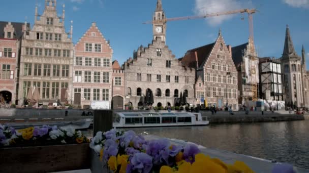 Kamera Steigt Jib Stil Zeigen Leie Kanal Und Graslei Gent — Stockvideo