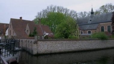 Katelijnestraat spire in kilise Meryem Bruges Brugge Belçika doğru seyir kanalı dansa manastır pan