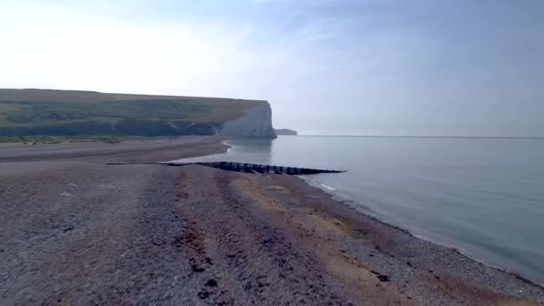 Drone Flies Low Beach Climbs Reveal Seven Sisters Cliffs Sussex — Stock Video