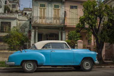 Havana/Küba 25 Mayıs 2006 - Vedado klasik otomobil