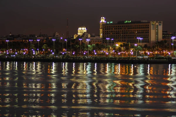 Tripoli/Libya 1 Kasım 2006 - Tripoli waterfront kadeh akşam