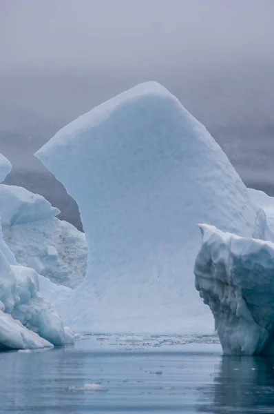 Blue Ice Bergs Narsarsuaq Groenlândia — Fotografia de Stock