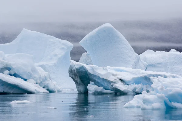 Синій Льоду Айсберги Narsarsuaq Гренландія — стокове фото