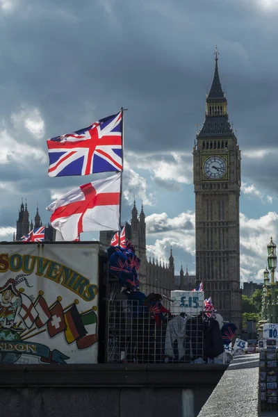 Union Jack Bandera George Ondean Sobre Puesto Souvenirs Westminster Bridge —  Fotos de Stock