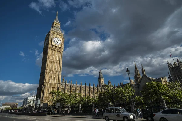 Detalles Recién Nombrada Torre Elizabeth Las Casas Del Parlamento Londres —  Fotos de Stock