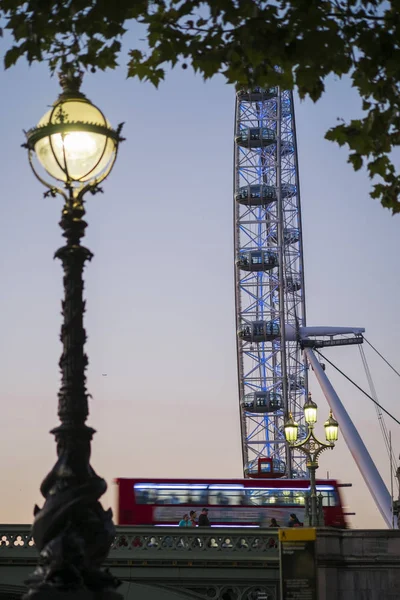 Red London Bus Speeds Westminster Bridge Summers Twilight London Eye — Stock Photo, Image