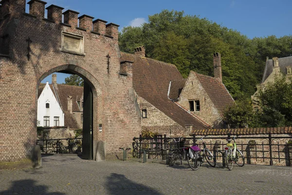 Begijnhof Bruges Antigo Convento — Fotografia de Stock