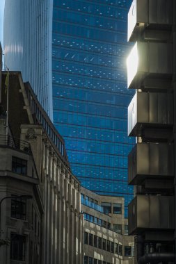 The City bölgesinde modern Londra mimarisi