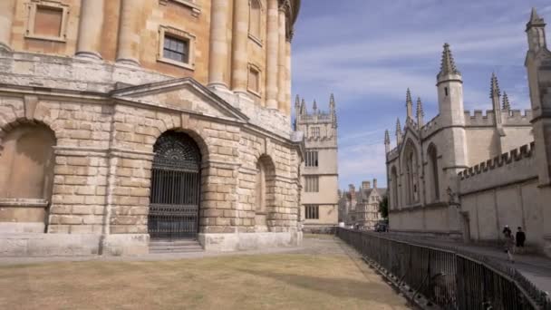 Radcliffe Camera Dan Parmakların Üzerine Gelen Kamera Slaytları Oxford Catte — Stok video