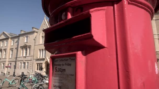 Bilder Från Postbox Att Avslöja Balliol College — Stockvideo