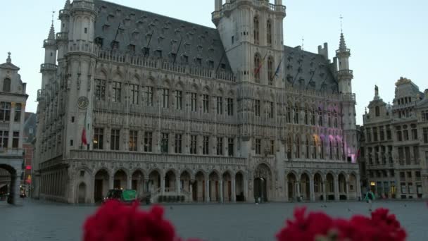 Bruxelas Bélgica Abril 2019 Incline Fachada Câmara Municipal Bruxelas Grand — Vídeo de Stock