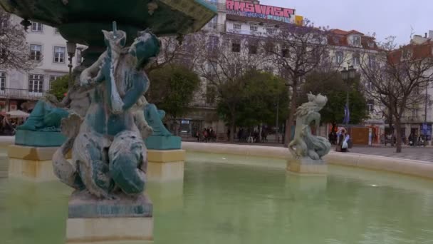 Lisboa Portugal Maio 2019 Gimbal Slider Clip Fountain Rossio Square — Vídeo de Stock