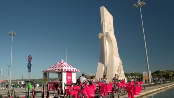 Lissabon Portugal Mei 2019 Van Monument Naar Ontdekkingen Naar Elektrische — Stockvideo