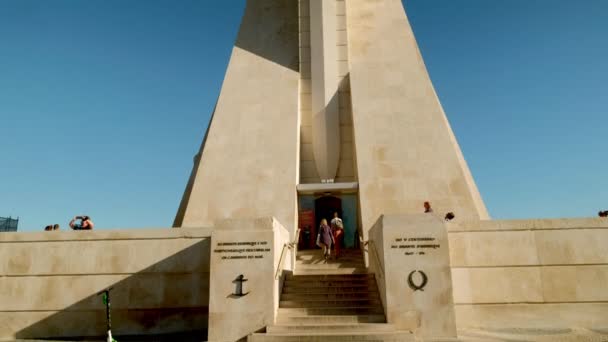 Λισαβόνα Πορτογαλία Μαΐου 2019 Κλίση Της Βόρειας Πρόσοψης Του Μνημείου — Αρχείο Βίντεο