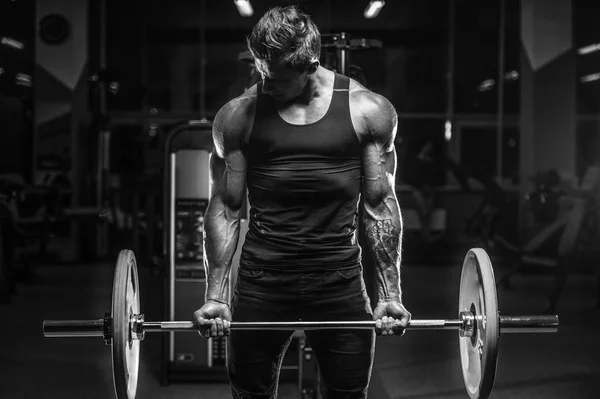 Bonito Jovem Ajuste Muscular Caucasiano Homem Treinamento Treino Aparência Modelo — Fotografia de Stock