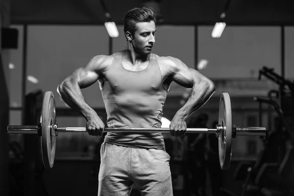 Bonito Jovem Ajuste Muscular Caucasiano Homem Treinamento Treino Aparência Modelo — Fotografia de Stock