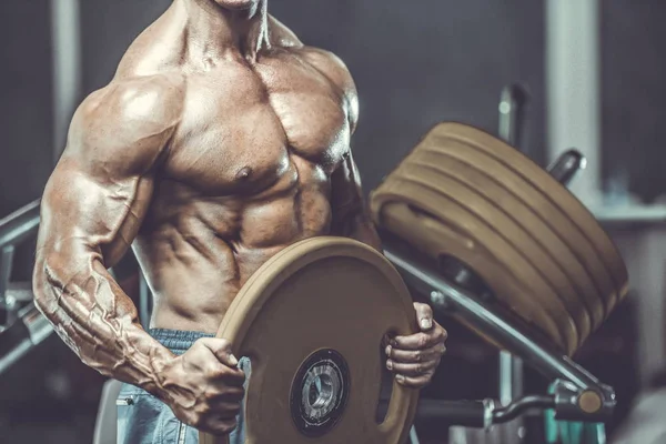 Brutal Stark Bodybuilder Athletisch Gealtert Mann Pumpt Muskeln Workout Bodybuilding — Stockfoto