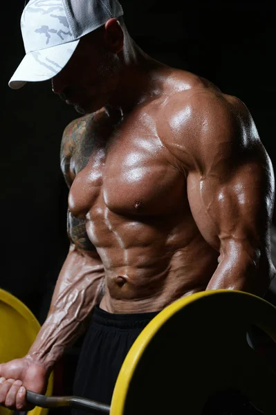 Brutal fuerte atlético hombres bombeo hasta los músculos entrenamiento bodybuildi — Foto de Stock