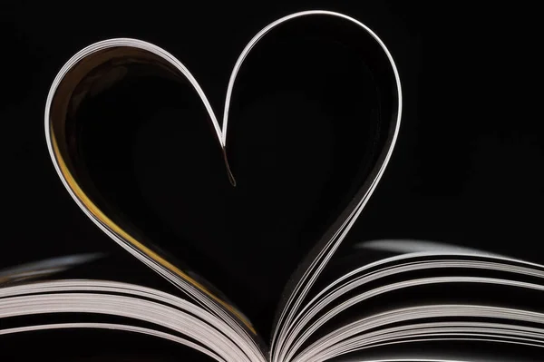 Open Book Pages Shape Heart Close — Stock Photo, Image